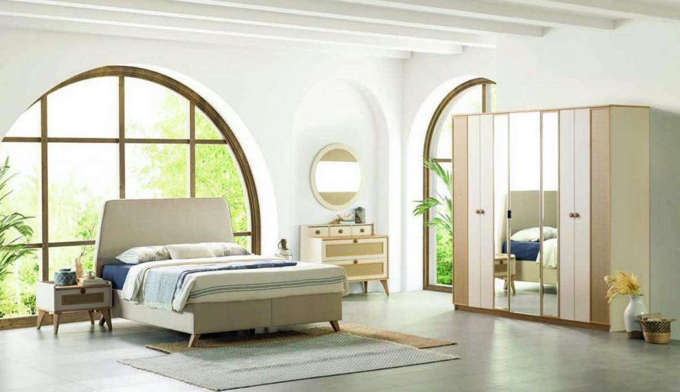 Ratte Bedroom