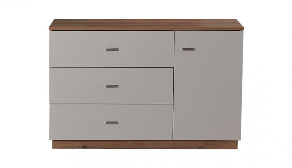 Hillary Dresser